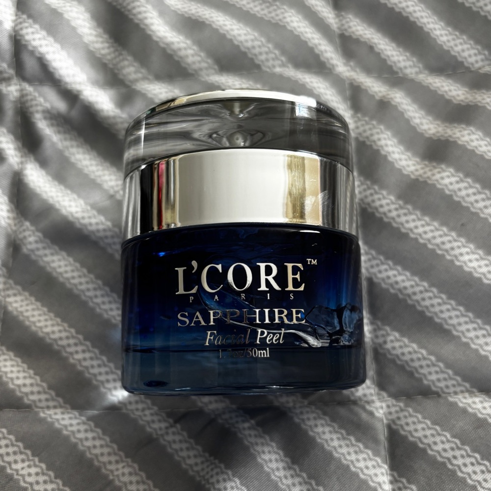 L’CORE Saphire Facial Peel